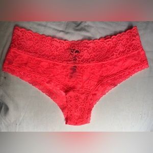 Victoria’s Secret The Lacie Cheeckine